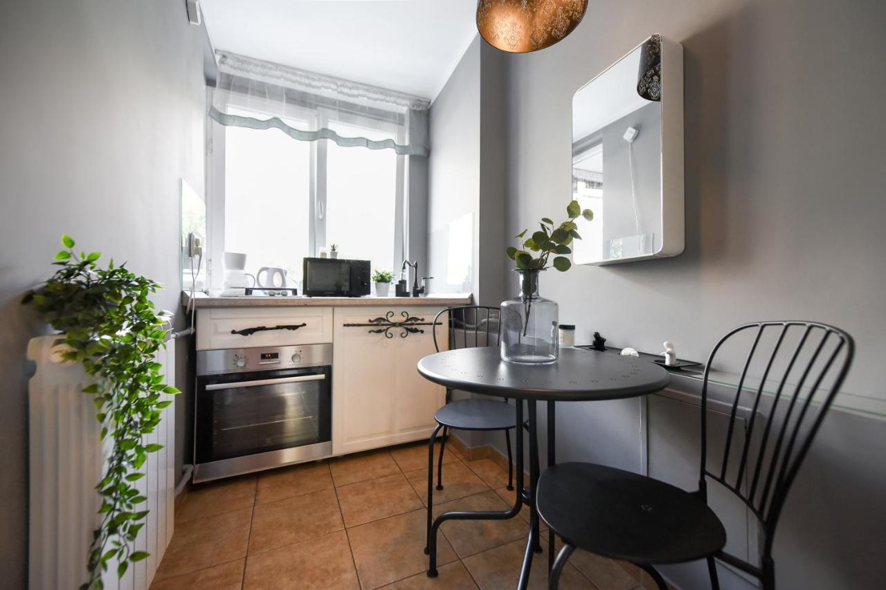 Captivating Old Town Apartment 布加勒斯特 外观 照片